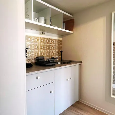 Janu-homes - 4 - 2 - 6 Betten - Boardinghouse Kirchplatz * Mengerskirchen
